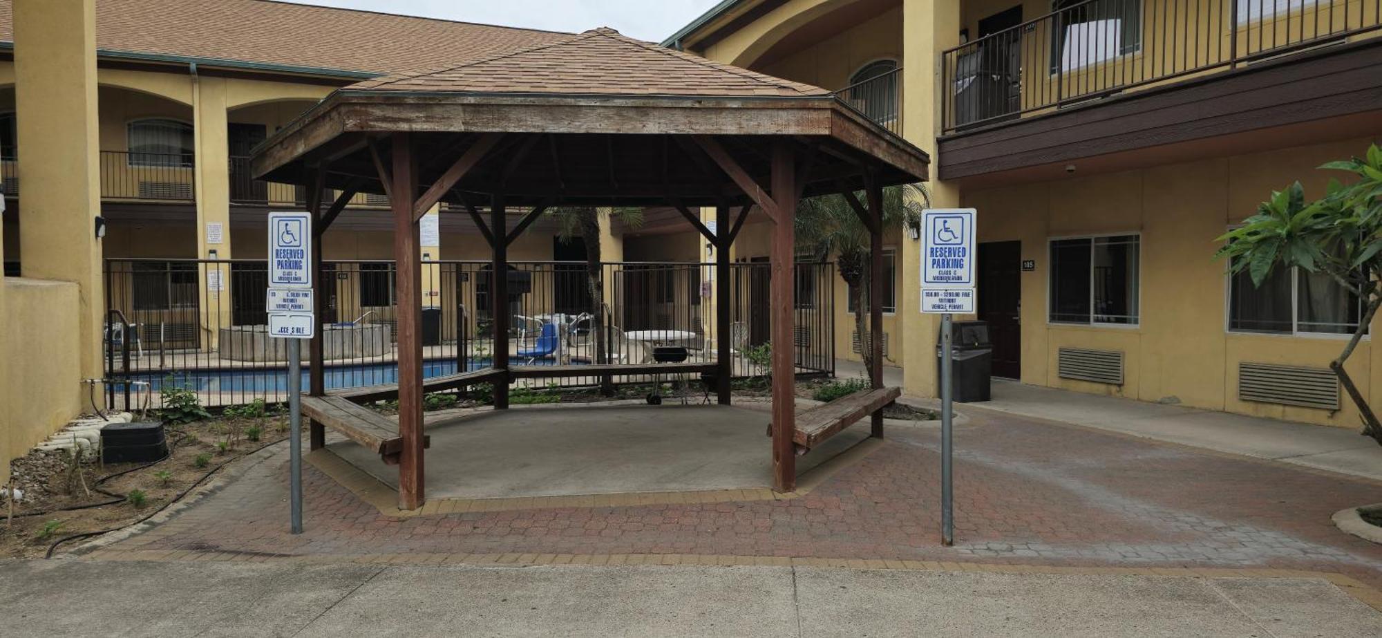 Texas Inn And Suites Rgv Edinburg Dış mekan fotoğraf