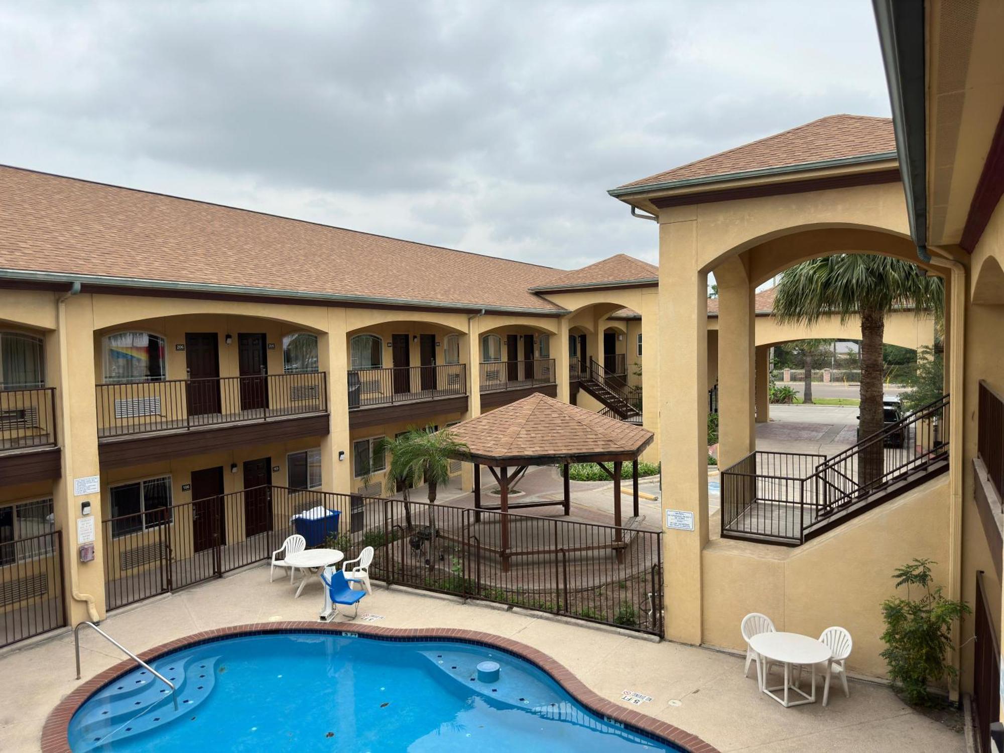 Texas Inn And Suites Rgv Edinburg Dış mekan fotoğraf