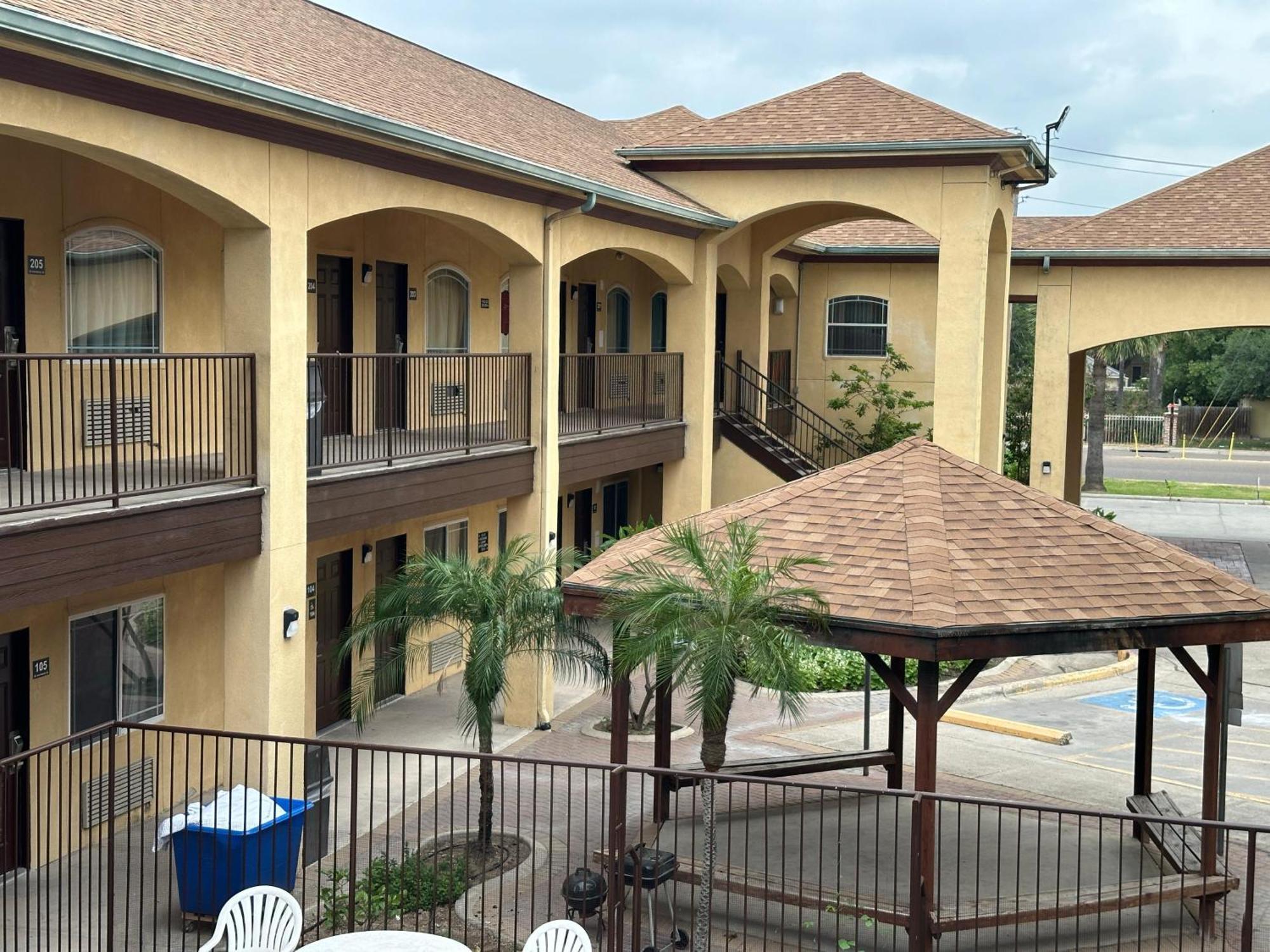 Texas Inn And Suites Rgv Edinburg Dış mekan fotoğraf